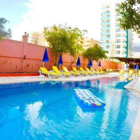 Flamingo Beach & Suite Махмутлар Екстериор снимка