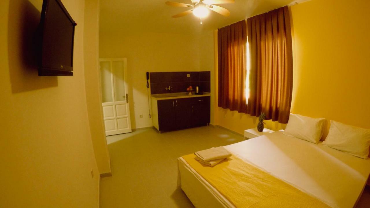 Flamingo Beach & Suite Махмутлар Екстериор снимка